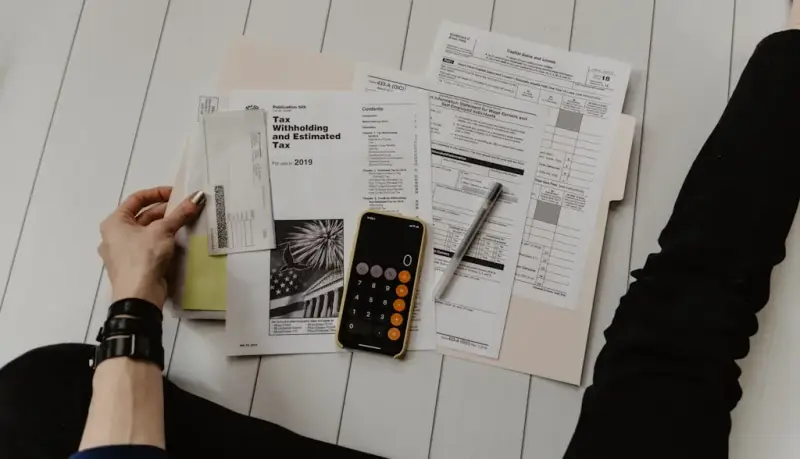 Wie du 2026 deine Finanzen besser organisierst und einfacher Geld sparen kannst