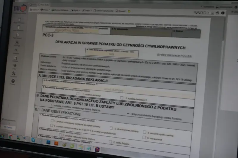 Formularz PCC-3 do rozliczenia podatku od kupna samochodu. Wypełnianie deklaracji podatkowej.