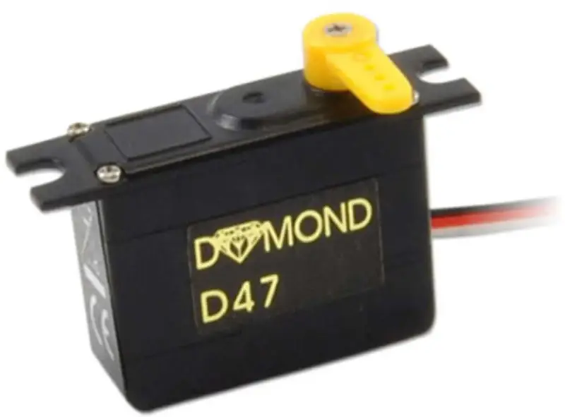 Schwarzes dymond servo D47 mit gelbem Hebel und Kabeln.