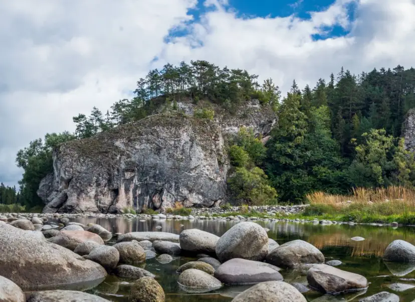 Białka Tatrzańska: Położenie, widoki i czy to już Tatry?
