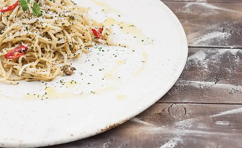 Szybkie spaghetti z anchois, które zachwyci Twoje kubki smakowe