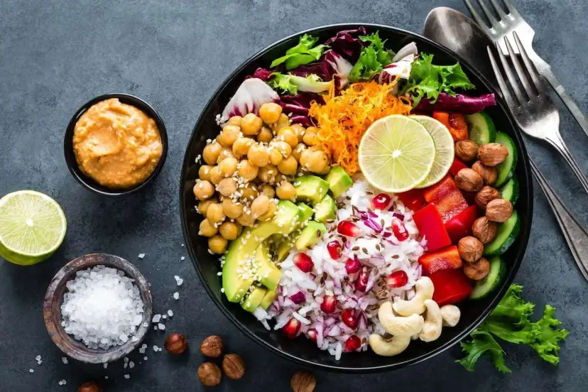 Co zamiast mięsa na obiad? Pyszne i zdrowe alternatywy dla Ciebie
