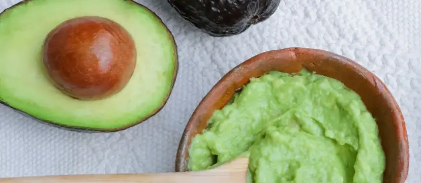 Jak zachować zielone guacamole? Sprawdzone metody, by nie ciemniało!