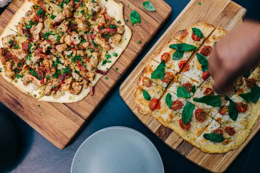 Pizza 40 cm: Dla ilu osób wystarczy, by nikt nie był głodny?