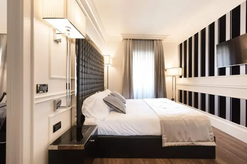 Hotel Milano Verona: Guida Viaggio, Hotel & Itinerari 3 Giorni
