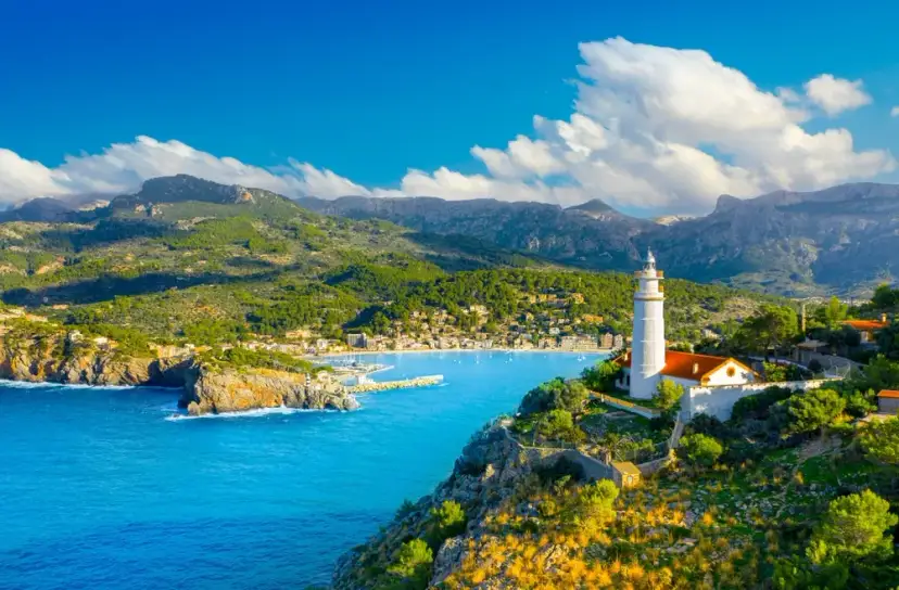 Majorka co warto kupić: unikaty, które zachwycą każdego turystę