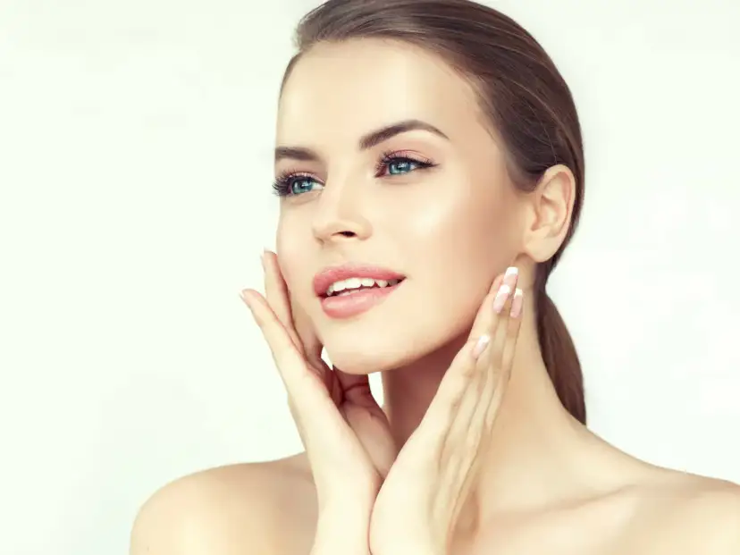 Ganzheitliches Facelift: Methoden, Kosten, Risiken & Heilung verstehen