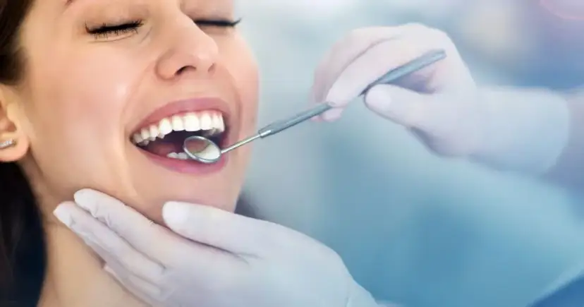 Dlaczego martwy ząb boli? Odkryj przyczyny i rozwiązania bólu