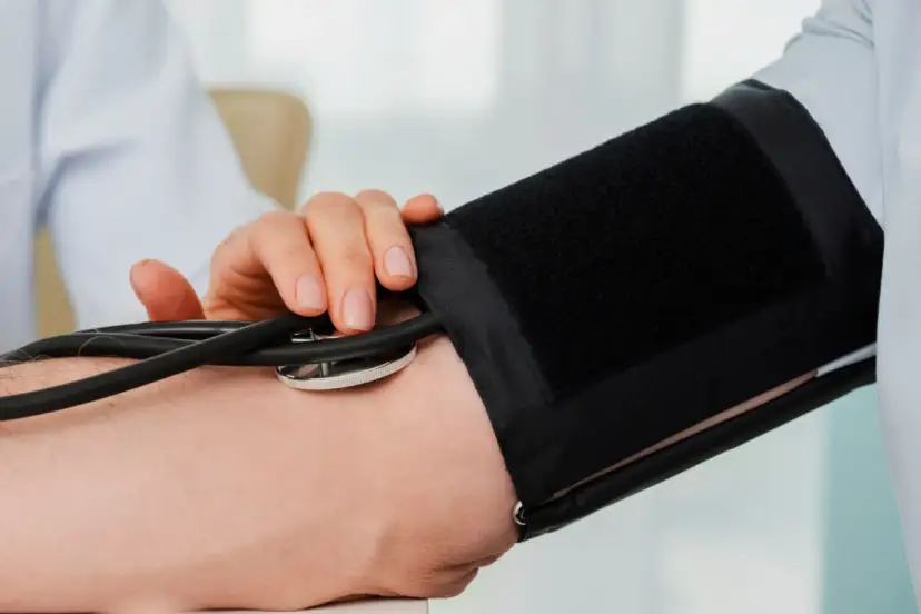 Słaby puls przyczyna: 10 niebezpiecznych problemów zdrowotnych