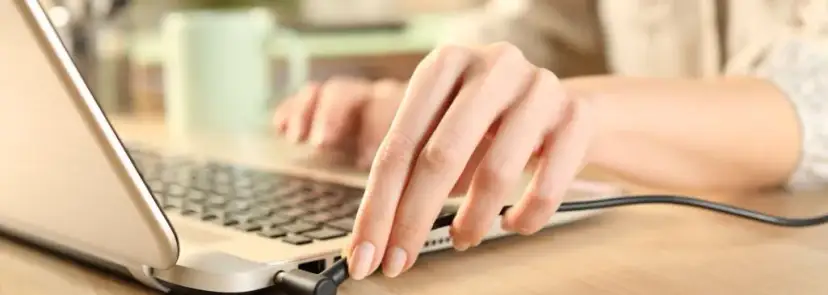 Pojemność baterii laptopa a czas pracy: co musisz wiedzieć, aby nie rozczarować się