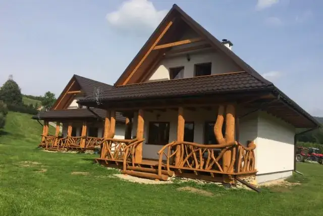 Bieszczady nocleg: Znajdź idealne miejsce (domki, agroturystyka)