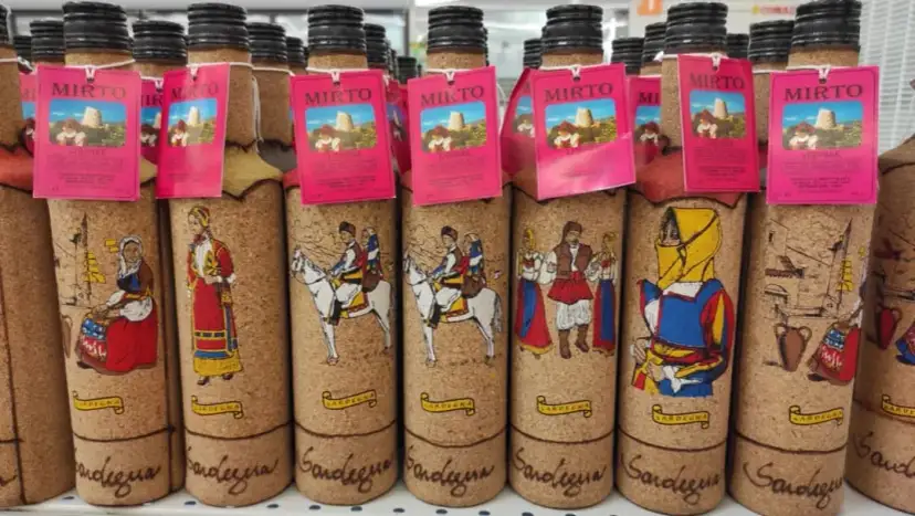 Co warto przywieźć z Włoch? Najlepsze pamiątki i smakołyki, które zaskoczą