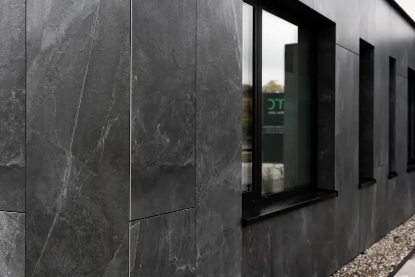 Jaka farba do elewacji? Wybierz mądrze Poradnik 2024