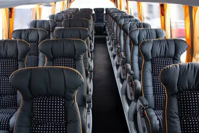 Autokar LUX: Co to znaczy? Sekrety komfortu i jak go rozpoznać.