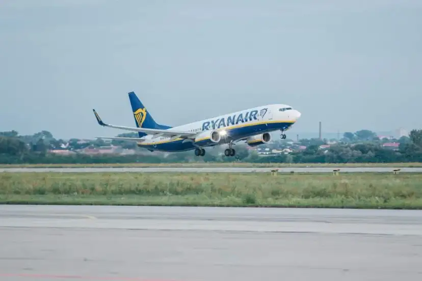 Odwołane loty Ryanair - co robić, aby odzyskać pieniądze?
