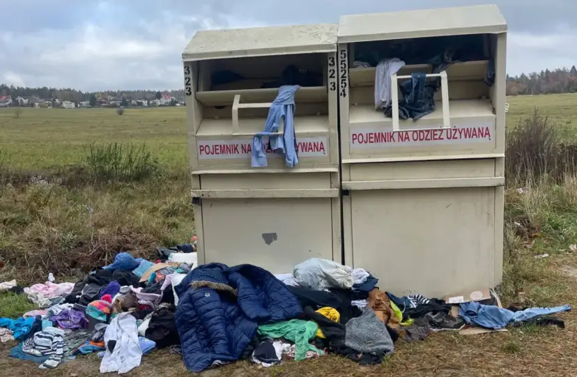 Gdzie wyrzucić stare ubrania? Uniknij problemów z ich utylizacją