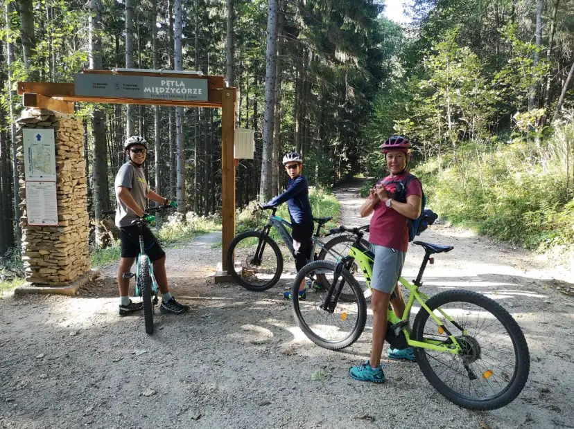 Międzygórze: Trasy rowerowe dla każdego? Singletrack Glacensis!