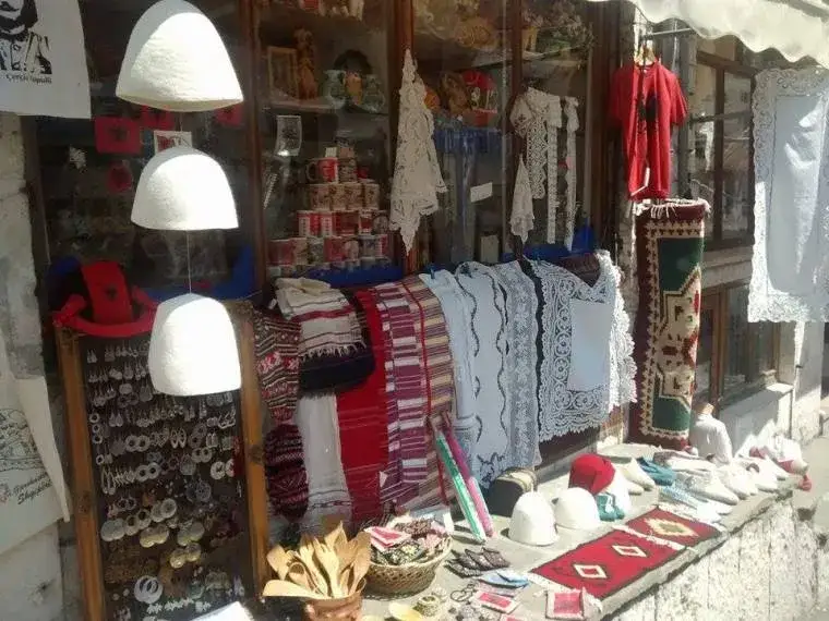 Albania - co warto kupić, by przywieźć wyjątkowe pamiątki?