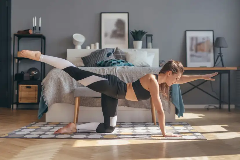 Jak ćwiczyć barki? Zbuduj siłę, masę i zdrowe stawy!
