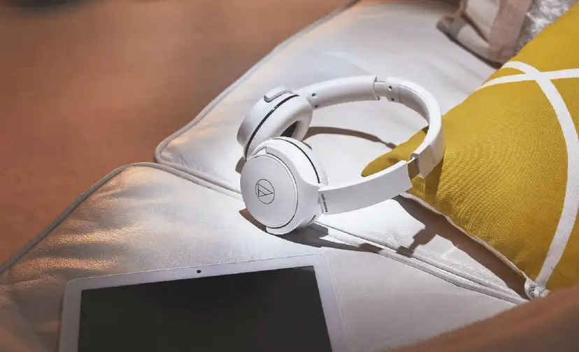 Zasięg Bluetooth: Ile metrów? Poznaj realne możliwości i triki!