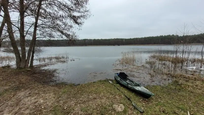 Jezioro Kruteckie: Idealne miejsce na relaks i wędkowanie w naturze