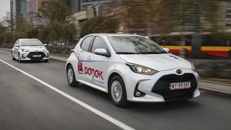 Ile kosztuje wynajem panka? Sprawdź ceny i uniknij wysokich opłat