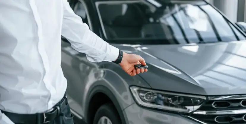 Wynajem długoterminowy czy leasing - co wybrać, aby zaoszczędzić?