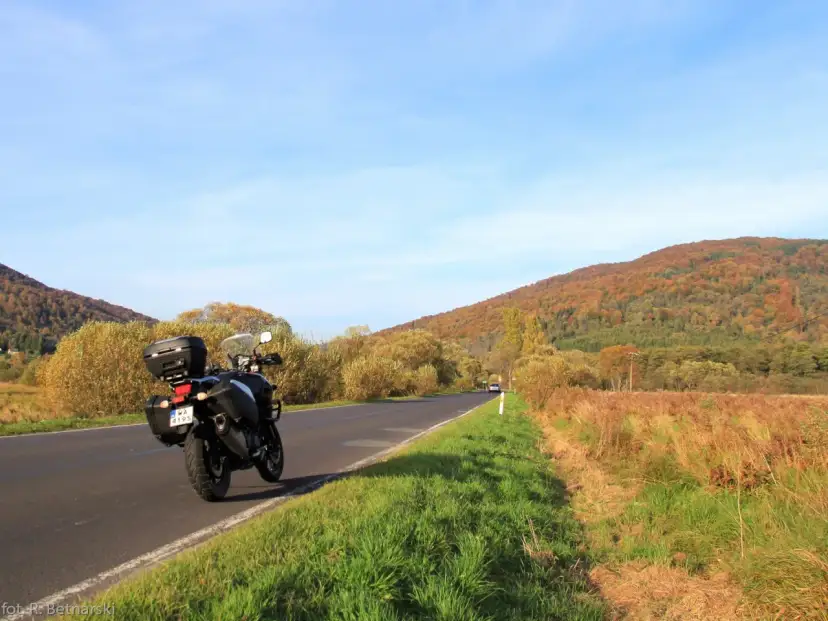 Bieszczady motocyklem: Sprawdzone trasy i porady eksperta