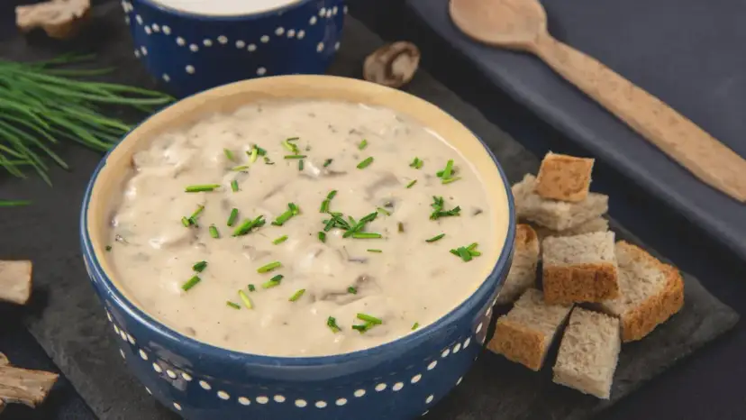 Zupa krem z pieczarek: Prosty przepis na aksamitny smak
