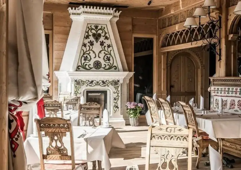 Gdzie zjeść w Bukowinie? Najlepsze tradycyjne restauracje i potrawy