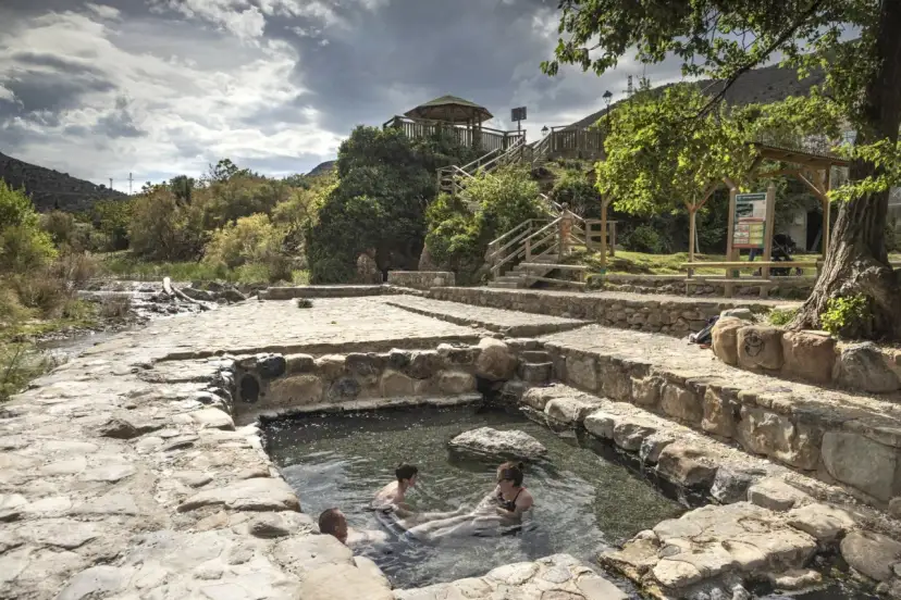 Balneario de Arnedillo: Tu guía definitiva para un bienestar legendario