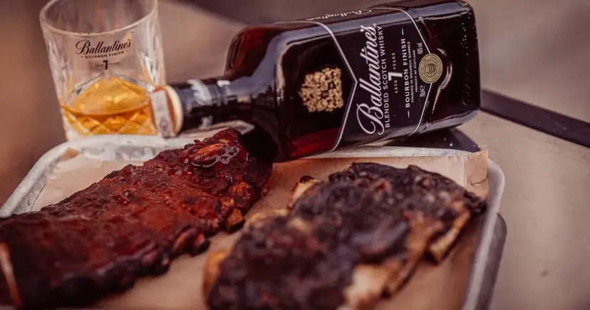 Co do whisky na zagryzkę? Odkryj idealne połączenia smaków