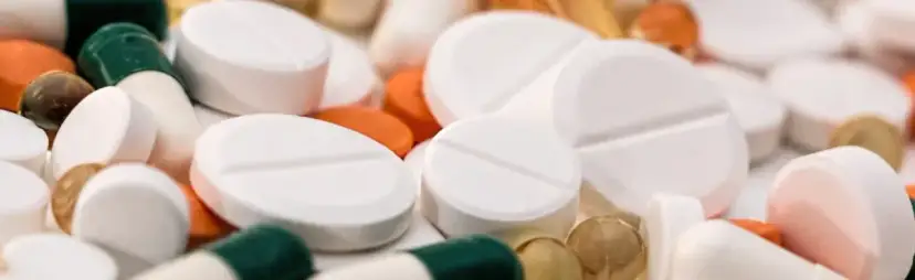 Jak wysłać leki na receptę za granicę bez problemów i kosztów