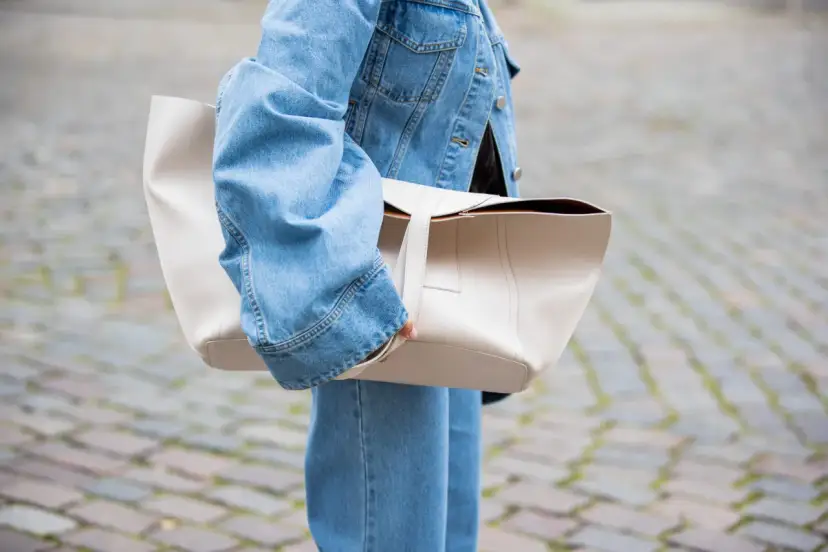 Jasna kurtka jeansowa stylizacje: stwórz wyjątkowe i modne looki