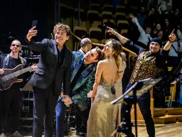 Ile trwa koncert Rubika? Zaskakujące fakty o czasie trwania koncertu