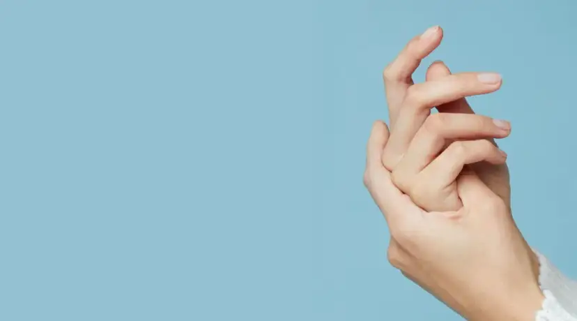 Jak odbudować płytkę paznokcia i uniknąć dalszych uszkodzeń