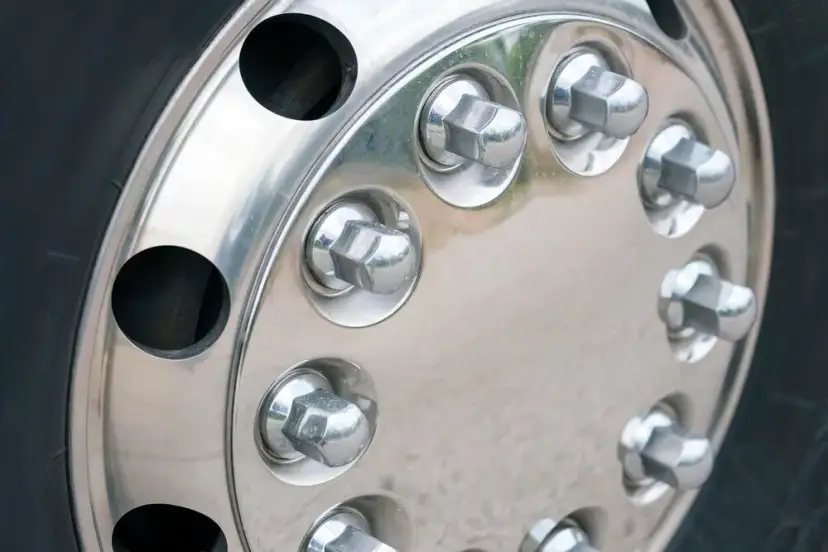 Jak dobrać śruby do felg aluminiowych? Poradnik krok po kroku