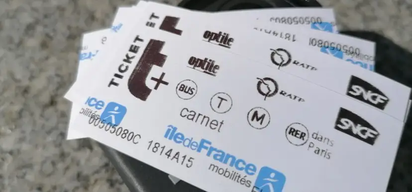 Ile kosztuje bus do Paryża? Sprawdź ceny i oszczędź na podróży