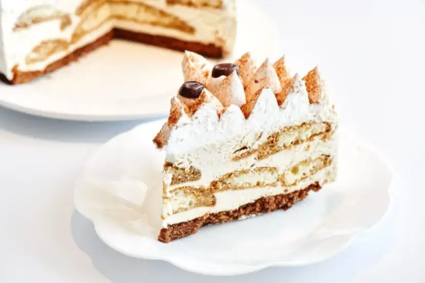 Jaki tort na wesele - wybierz idealny smak i styl na swój dzień