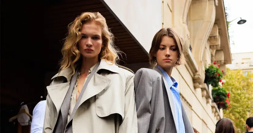 Jakie są modne ciuchy, które odmienią Twoją garderobę na każdą porę roku