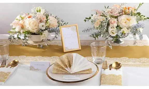 Jak ubrać stół na komunię - eleganckie pomysły, które zaskoczą gości