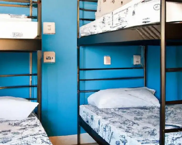 Jak znaleźć tani nocleg i zaoszczędzić na podróży bez stresu