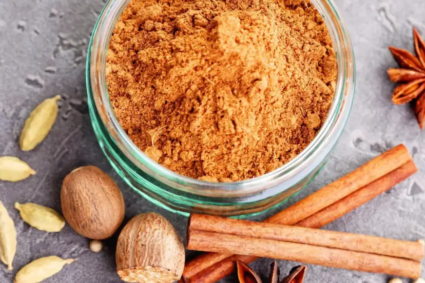 Czym zastąpić przyprawę do piernika? Odkryj zaskakujące zamienniki