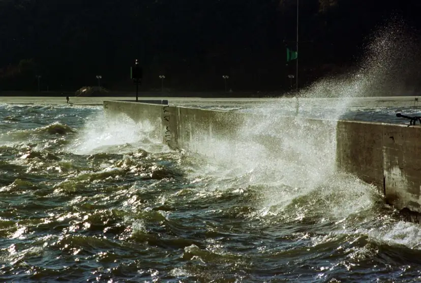 Jak powstają fale na Bałtyku? Dlaczego są tak wyjątkowe?