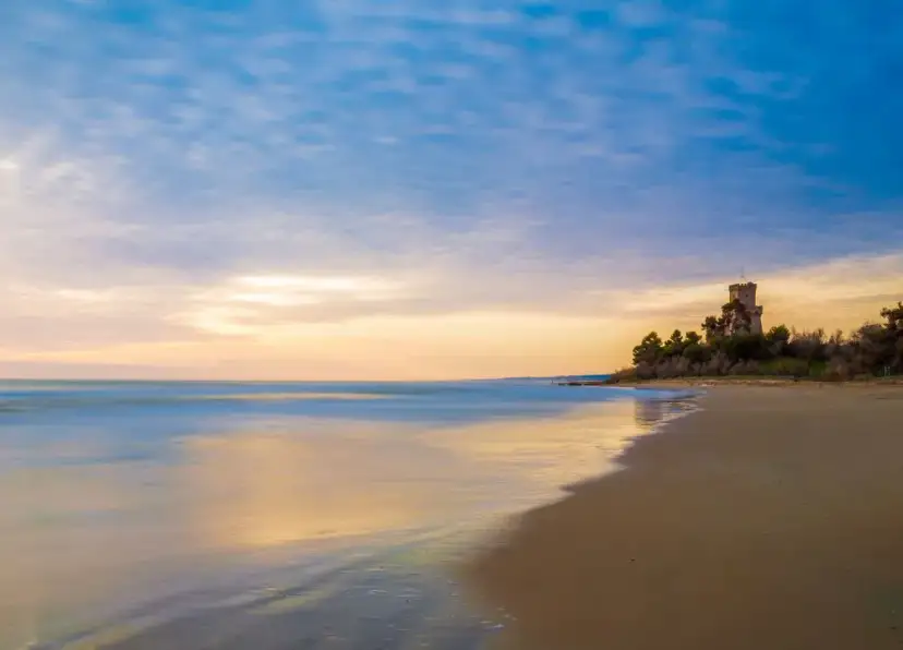 Abruzzo: Guida Spiagge Ideali per Famiglie, Giovani e Coppie