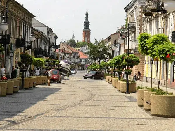 Ile ludzi mieszka w Radomiu? Zaskakujące dane o populacji miasta