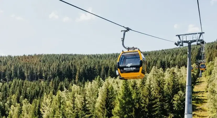 Świeradów-Zdrój: jakie góry kryją się w tej malowniczej okolicy?