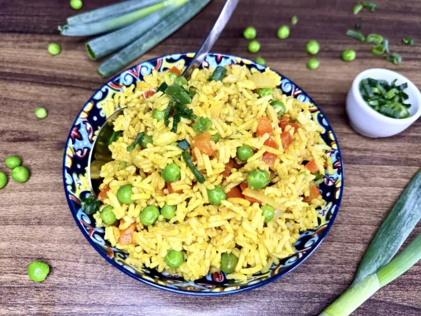 Ryż z curry: idealnie sypki i aromatyczny. Unikaj tych błędów!