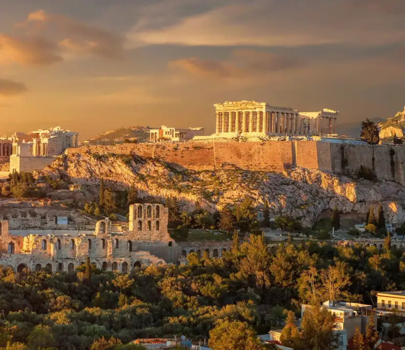 Kwiecień: Gdzie na słońce? Najlepsze kierunki i tanie loty