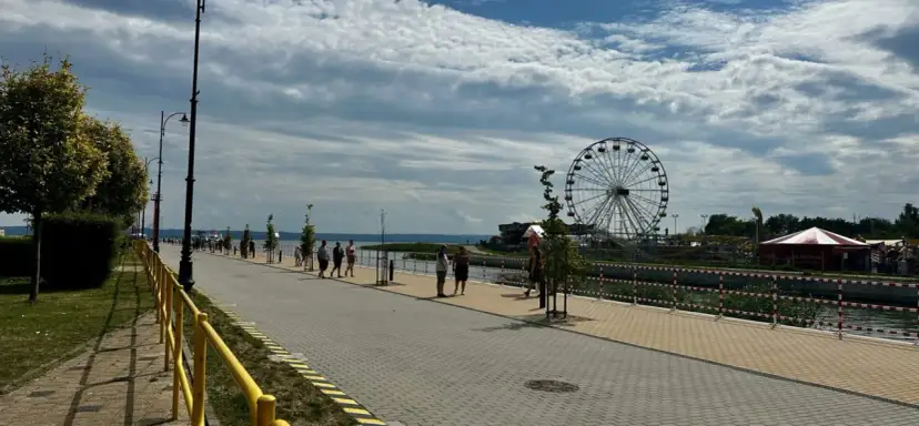 Co robić w Krynicy Morskiej: najlepsze atrakcje na wakacje z rodziną